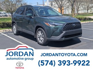 Used 2022 Toyota Corolla Cross LE image 1