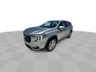 Used 2024 GMC Terrain SLE image 1