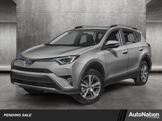 Used 2018 Toyota RAV4 XLE image 1