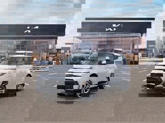 New 2025 Kia Soul LX image 1