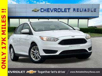 Used 2018 Ford Focus SE image 1