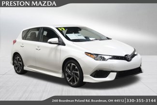 Used 2017 Toyota Corolla iM image 1