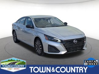 Used 2024 Nissan Altima 2.5 SV image 1