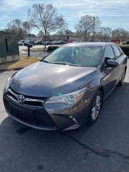 Used 2015 Toyota Camry SE image 1