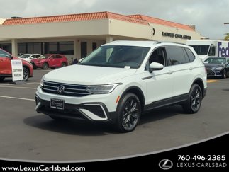 Used 2024 Volkswagen Tiguan SE image 1