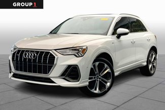 Used 2020 Audi Q3 2.0T Prestige w/ Prestige Package video 1