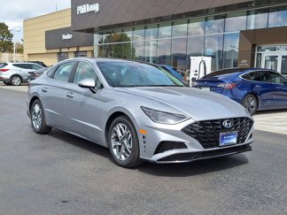 New 2023 Hyundai Sonata SEL w/ Convenience Package image 1