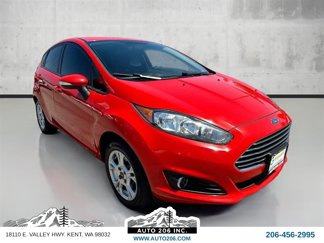 Used 2014 Ford Fiesta SE image 1