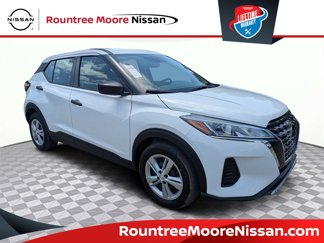 Used 2023 Nissan Kicks S image 1