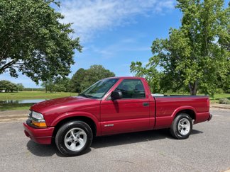 Used 2001 Chevrolet S10 Pickup LS w/ Preferred Equipment Group image 1