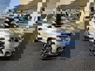 Used 2016 Nissan Rogue AWD image 1