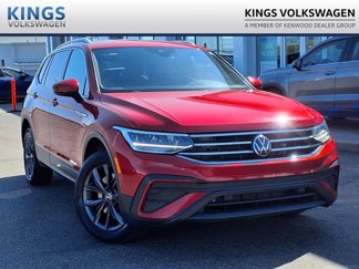 Certified 2022 Volkswagen Tiguan SE image 1