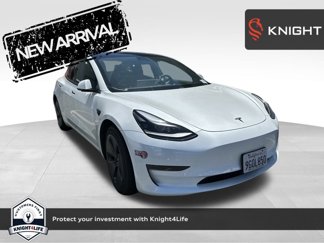 Used 2023 Tesla Model 3 Standard Range image 1