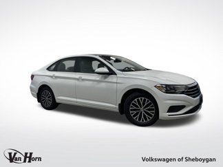 Used 2019 Volkswagen Jetta SE w/ Cold Weather Package image 1