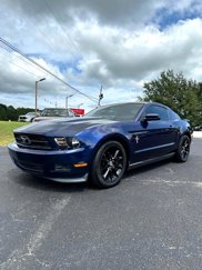 Used 2011 Ford Mustang Premium w/ 202A Rapid Spec Order Code image 1