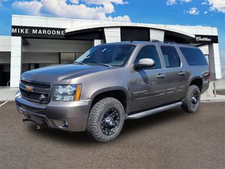 Used 2012 Chevrolet Suburban LT w/ Luxury Package image 1