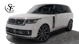 Used 2025 Land Rover Range Rover SV image 1
