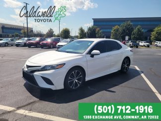 Used 2019 Toyota Camry SE image 1