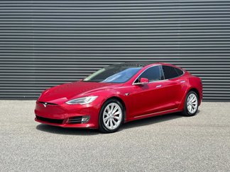 Used 2018 Tesla Model S P100D image 1