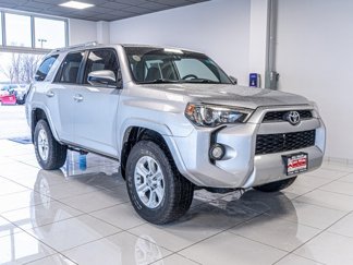 Used 2016 Toyota 4Runner SR5 image 1
