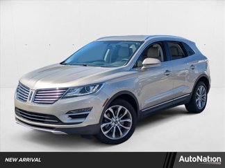 Used 2017 Lincoln MKC Select w/ Select Plus Package image 1