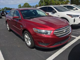 Used 2015 Ford Taurus SEL image 1
