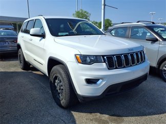 Used 2017 Jeep Grand Cherokee Laredo w/ Quick Order Package 23E image 1