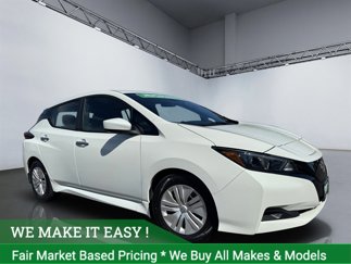 Used 2023 Nissan Leaf S image 1