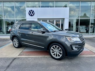 Used 2017 Ford Explorer Limited image 1