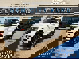 Used 2021 Ford Explorer XLT w/ Equipment Group 202A image 1
