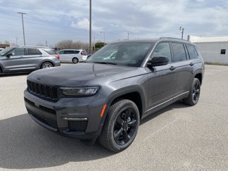 Used 2024 Jeep Grand Cherokee L Limited w/ Black Appearance Package image 1