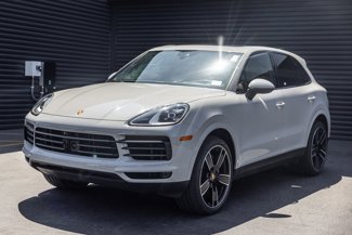 Certified 2022 Porsche Cayenne image 1