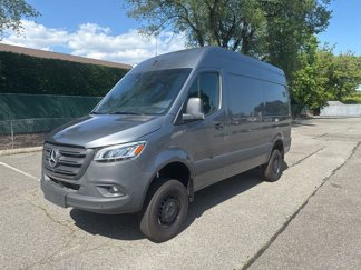 Used 2023 Mercedes-Benz Sprinter 2500 image 1