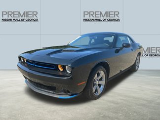 Used 2019 Dodge Challenger SXT video 1