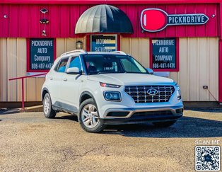 Used 2020 Hyundai Venue SEL image 1