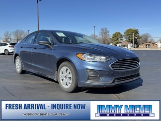 Used 2019 Ford Fusion S image 1