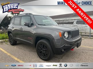 Used 2018 Jeep Renegade Trailhawk image 1