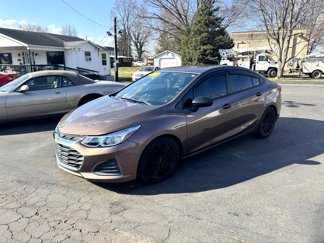 Used 2019 Chevrolet Cruze LS image 1