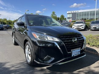 Used 2021 Nissan Kicks S image 1