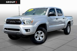 Used 2013 Toyota Tacoma PreRunner image 1