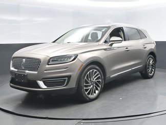 Used 2020 Lincoln Nautilus Reserve image 1