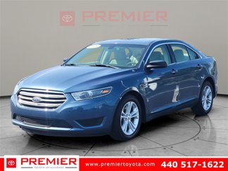 Used 2018 Ford Taurus SE image 1