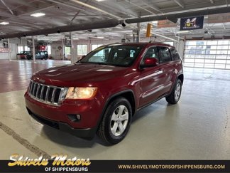 Used 2013 Jeep Grand Cherokee Laredo image 1