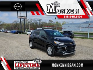 Used 2020 Chevrolet Trax LT w/ LT Convenience Package image 1