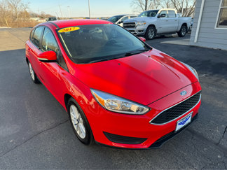 Used 2017 Ford Focus SE w/ Cold Weather Package image 1
