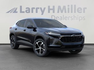 New 2025 Chevrolet Trax RS w/ Driver Confidence Package image 1