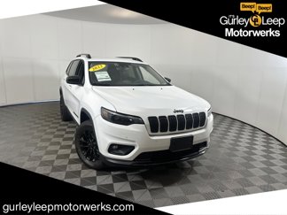 Used 2023 Jeep Cherokee Altitude Lux image 1