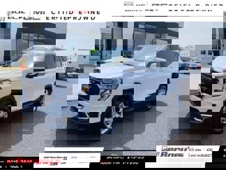 Certified 2024 GMC Terrain SLE image 1
