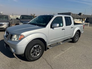 Used 2018 Nissan Frontier PRO-4X image 1