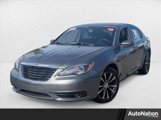 Used 2012 Chrysler 200 Touring video 1